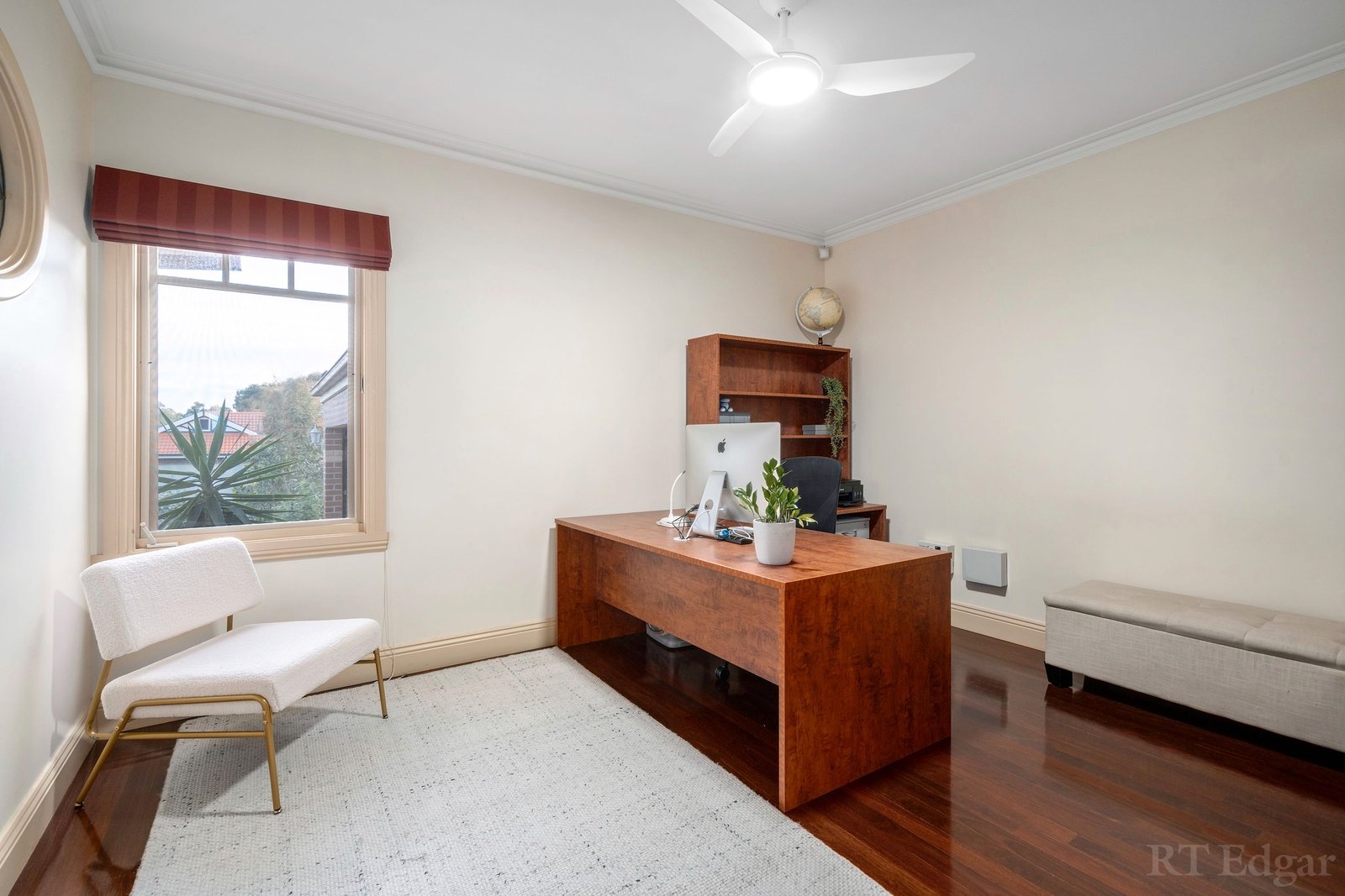 Real Estate and Property in 21 Redgum Court, Mill Park, VIC