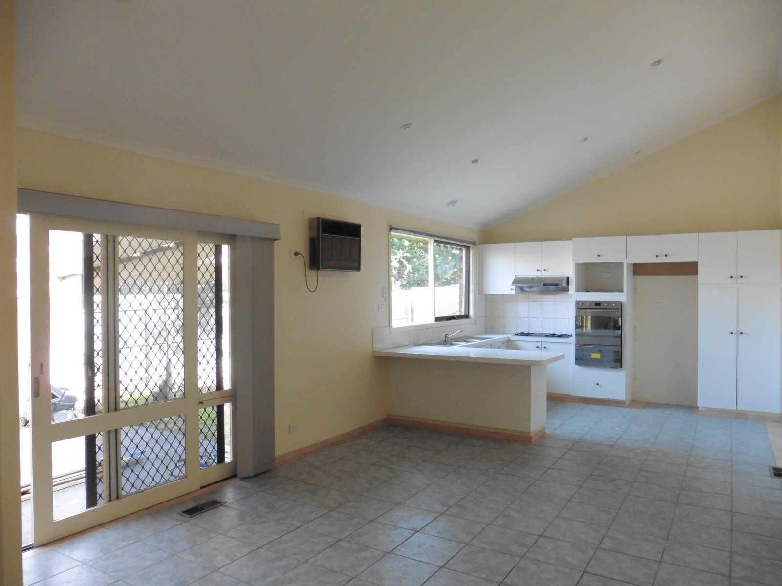 Gallery: 21 Renowden Street