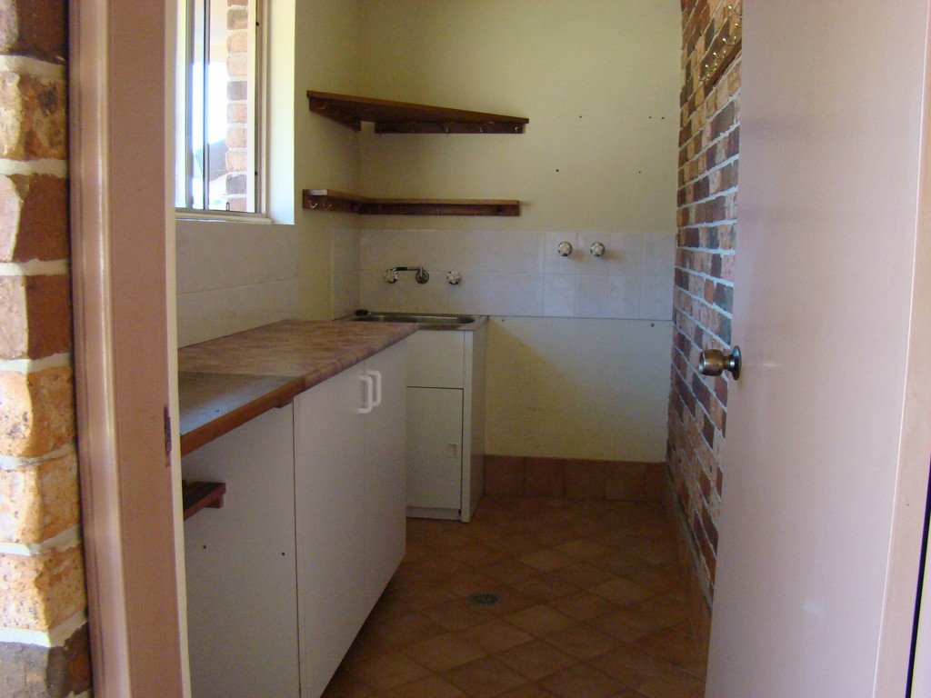 21 Ringtail Close LAURIETON 8