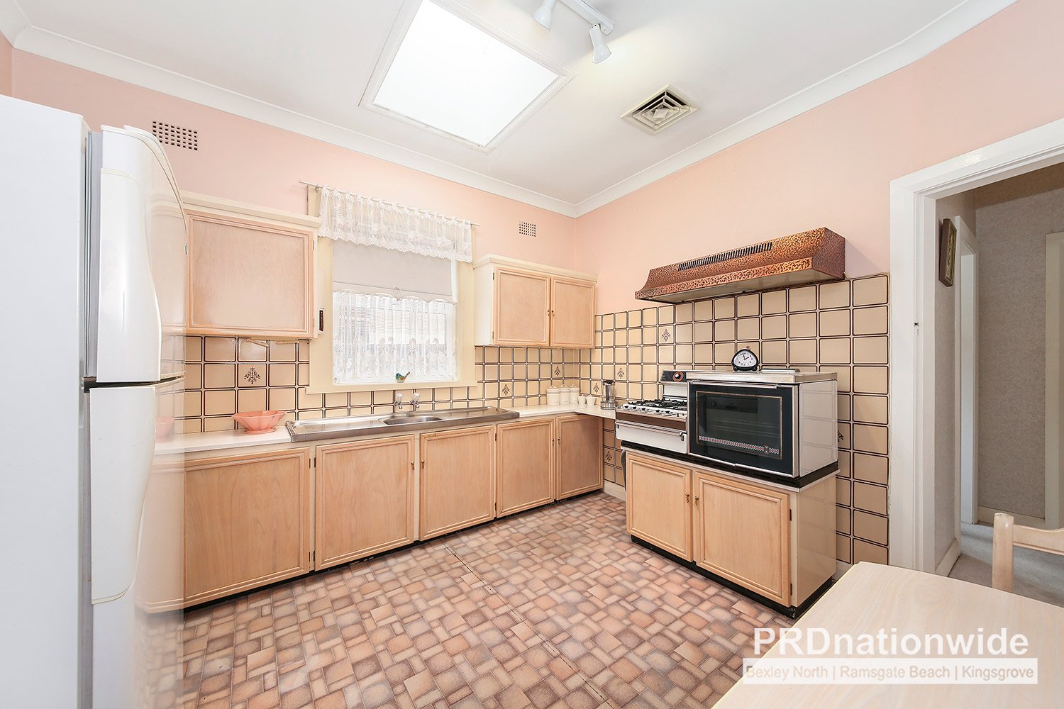 21 Rodgers Avenue KINGSGROVE 3