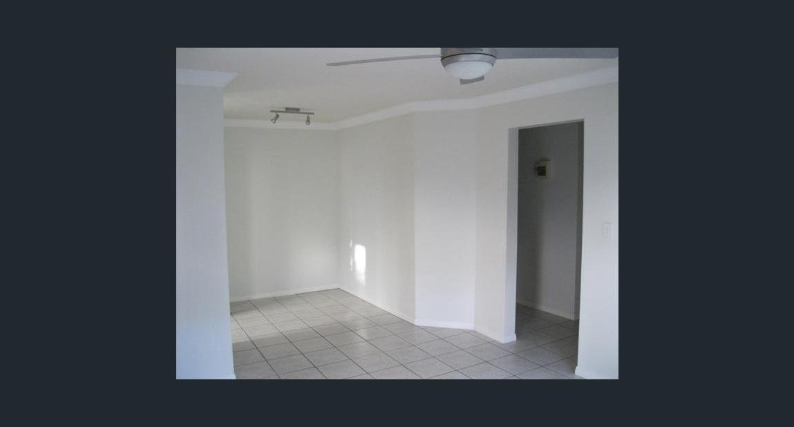 2/1 Rolan Court PALM BEACH 6