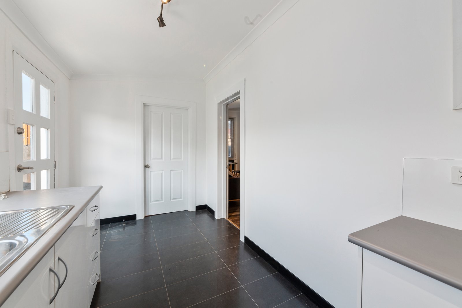 21 Roope Street NEW TOWN 4