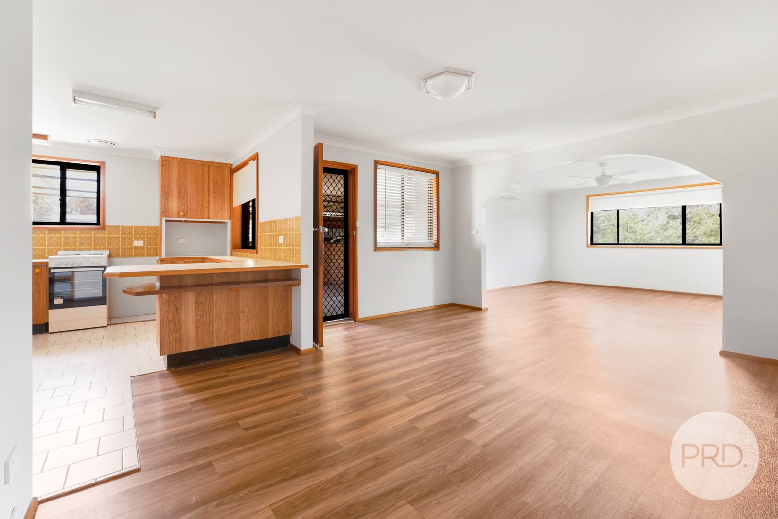 21 Roses Lane TINTINHULL 6