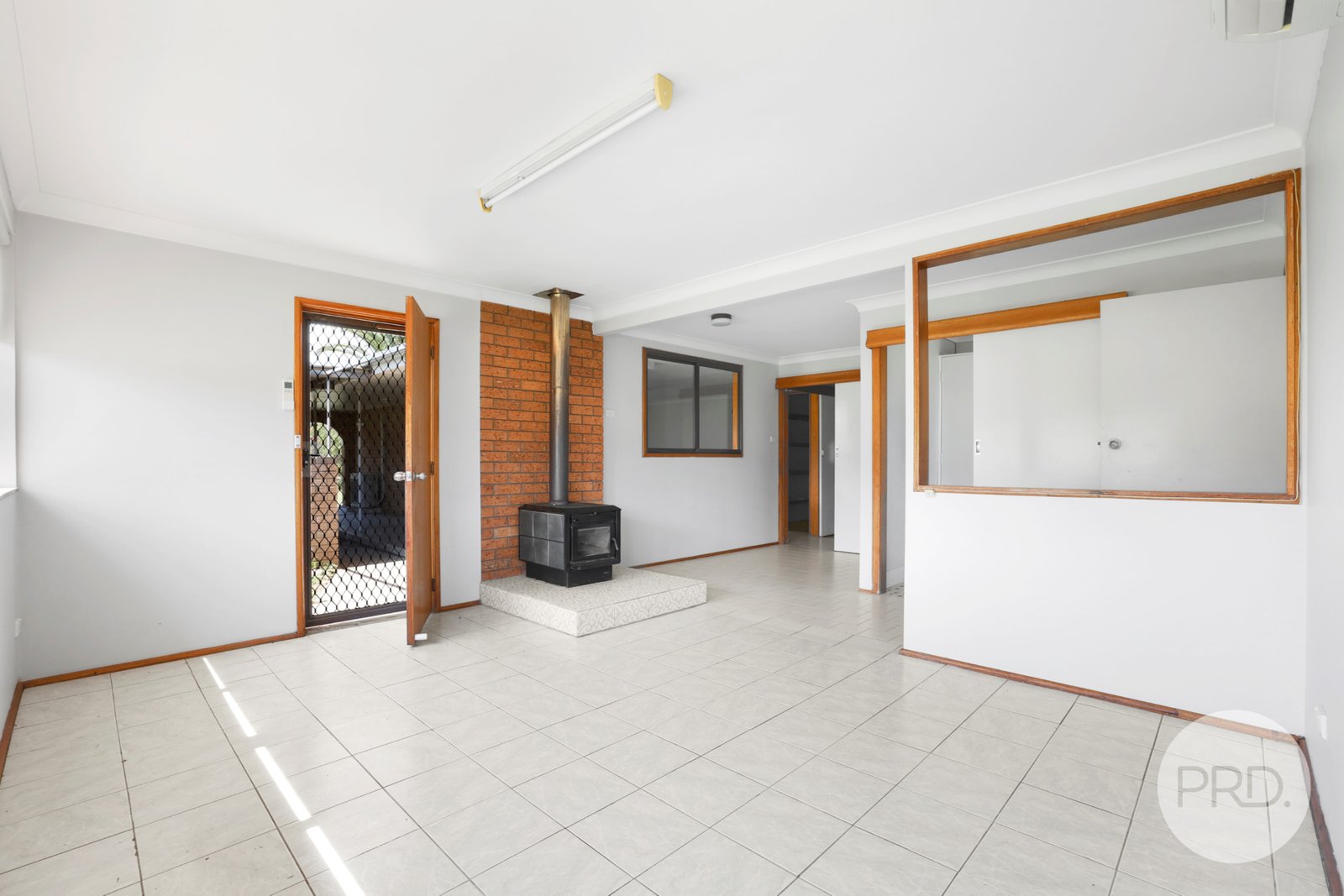 21 Roses Lane TINTINHULL 10