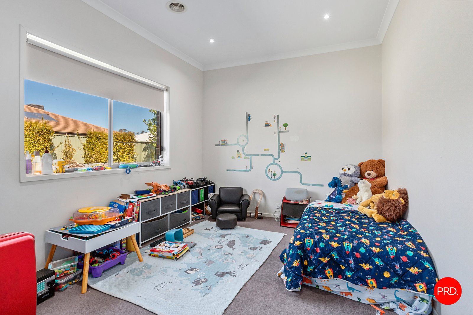 21 Roxburgh Crescent JUNORTOUN 15