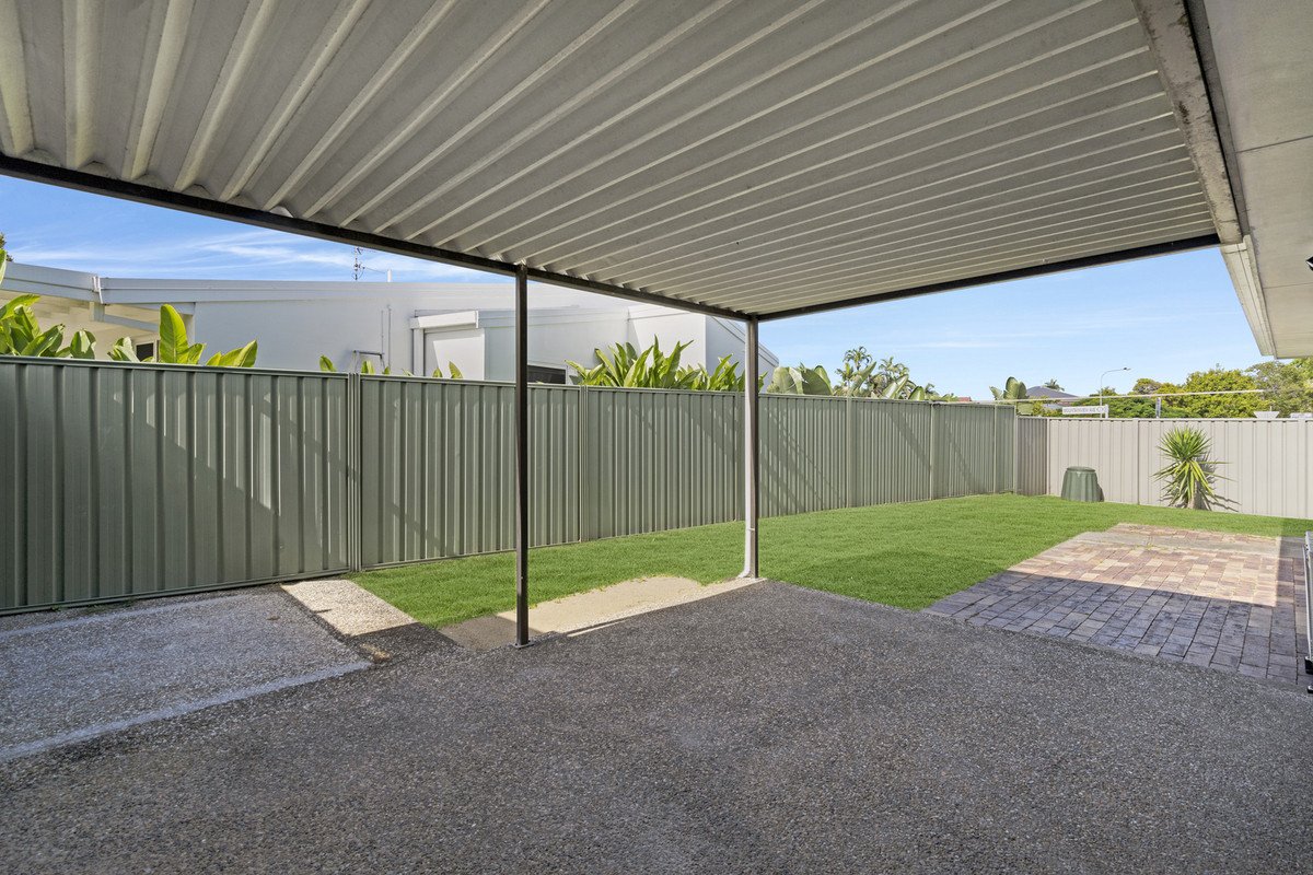 2/1 Russell Court MIAMI 6