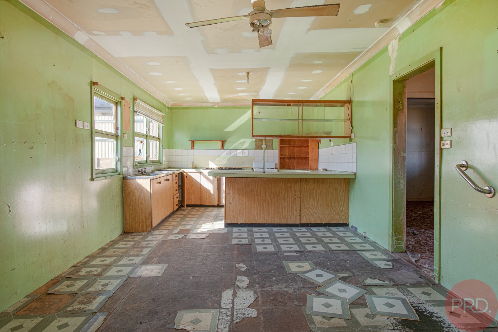 21 Russell Street GILLIESTON HEIGHTS 11