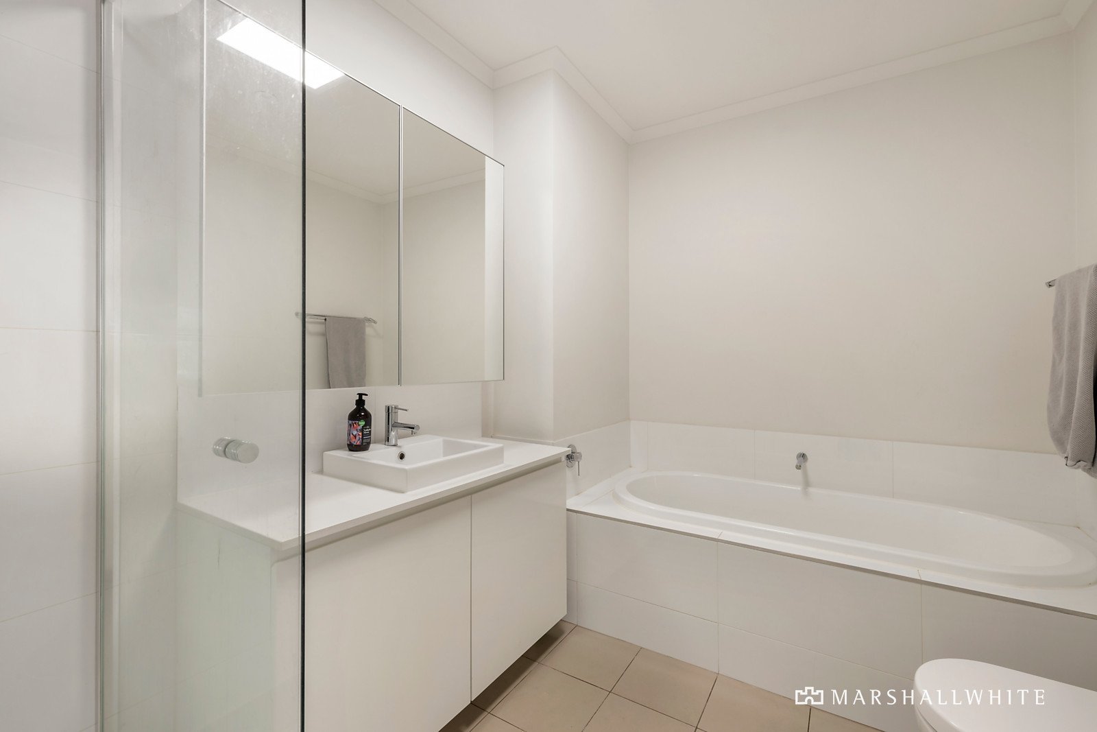 21 Sanctuary Walk, Ascot Vale, VIC