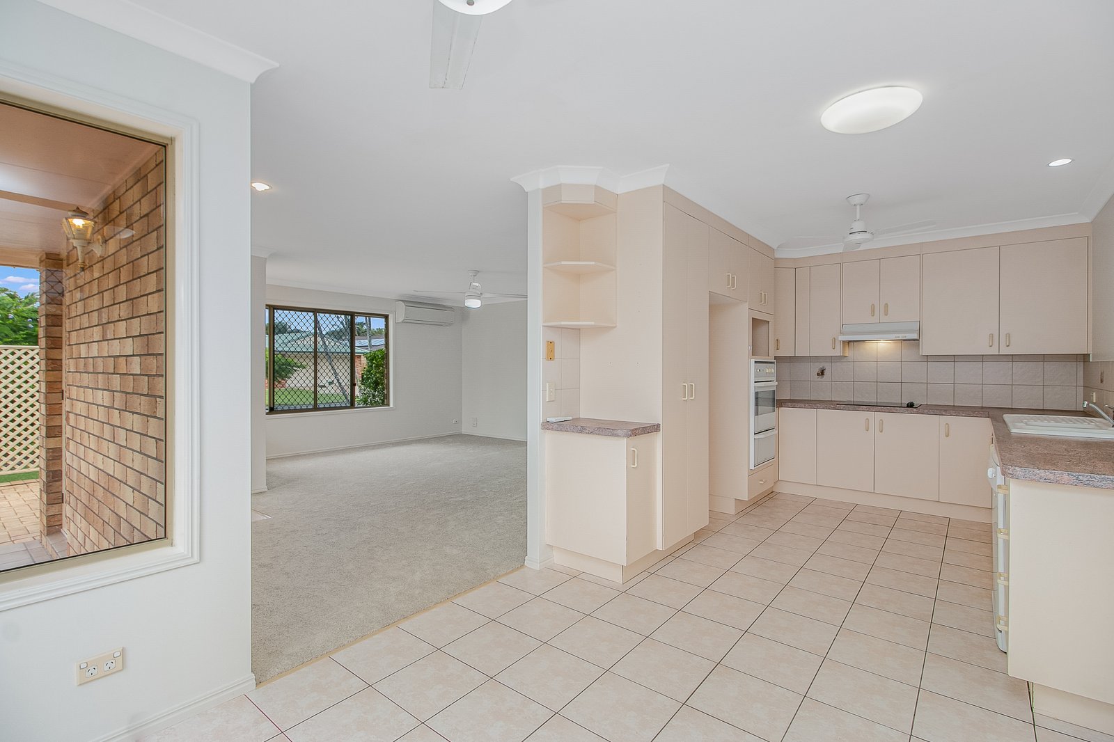 2/1 Sandbank Place KINGSCLIFF 5