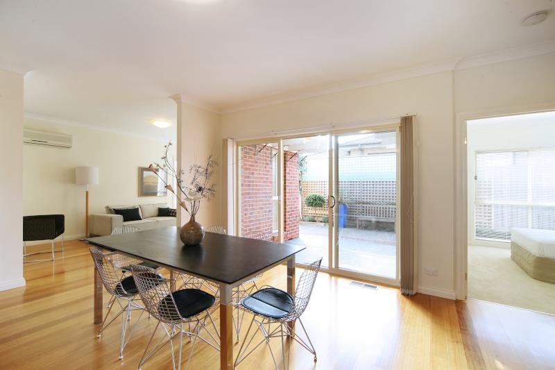 Gallery: 2/1 Schulz Street