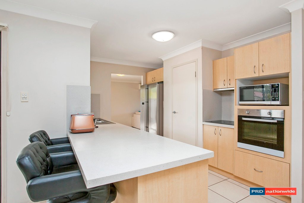 21 Sea Eagle Drive BURLEIGH WATERS 3