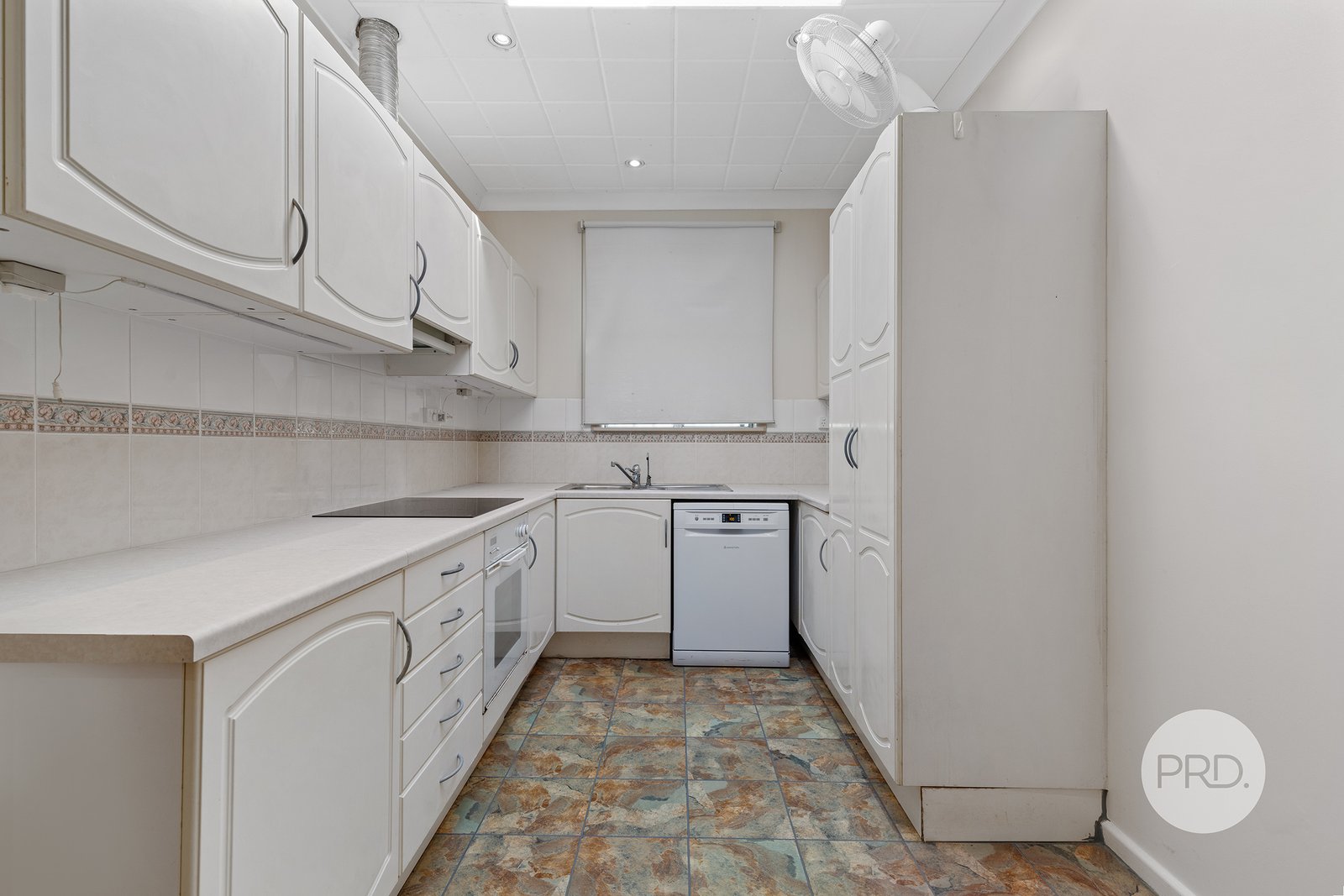 21 Seaforth Avenue OATLEY 2