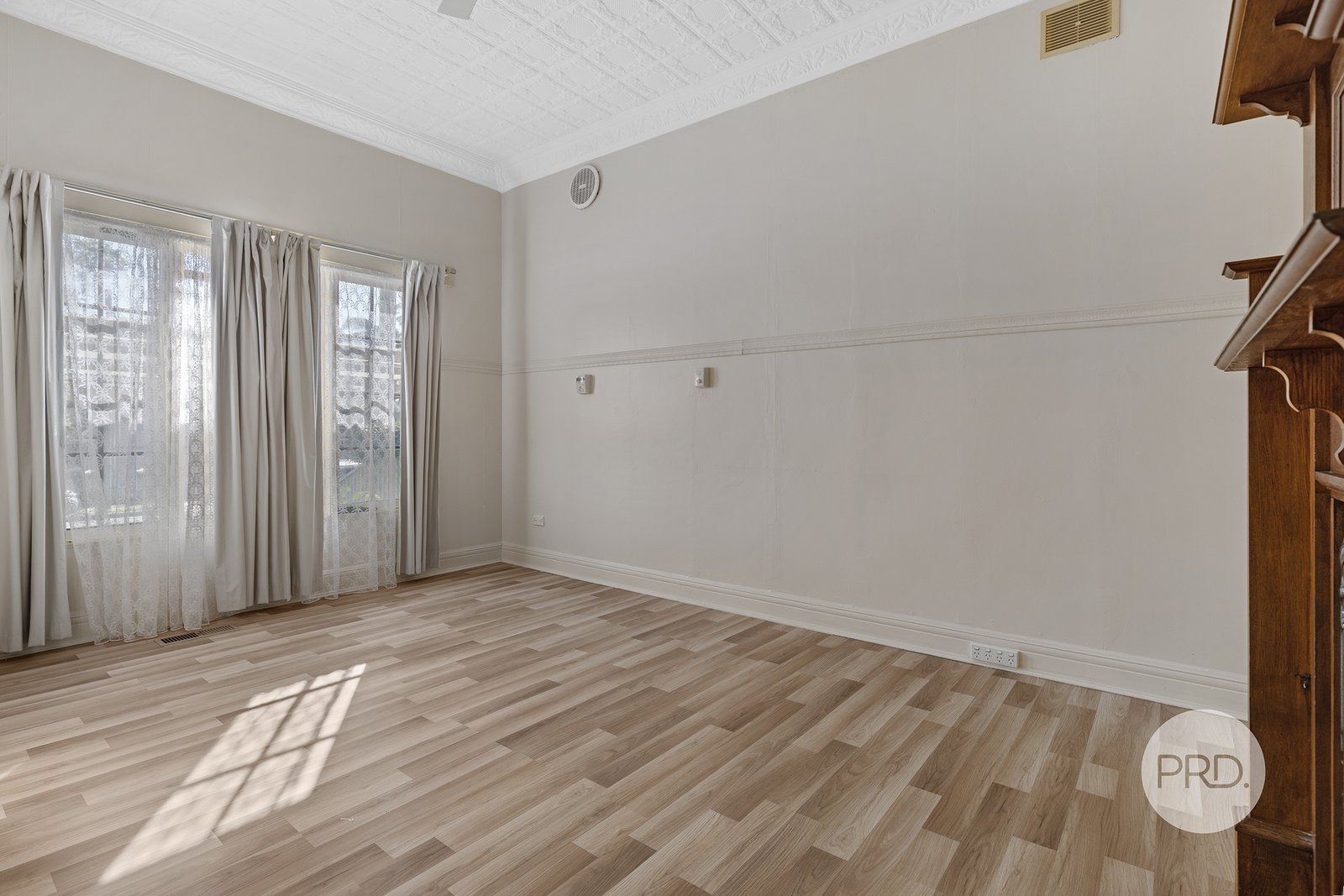21 Seaforth Avenue OATLEY 3