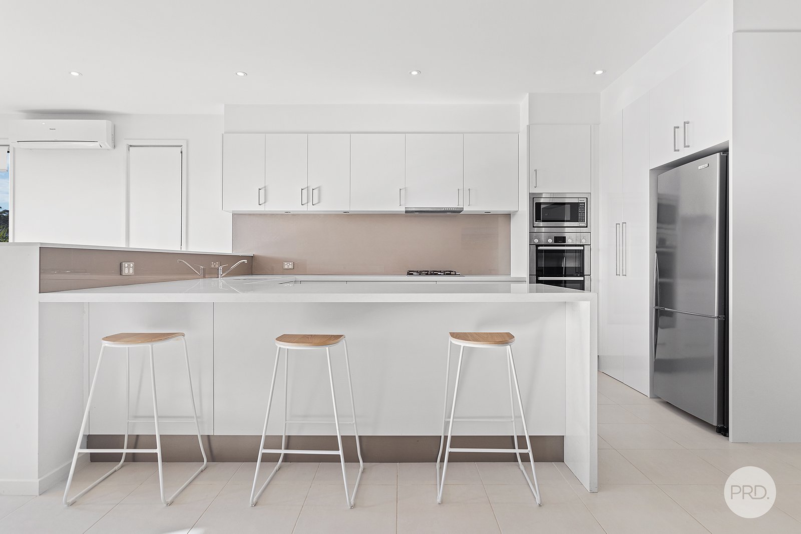 21 Seagrass Circuit CORLETTE 5