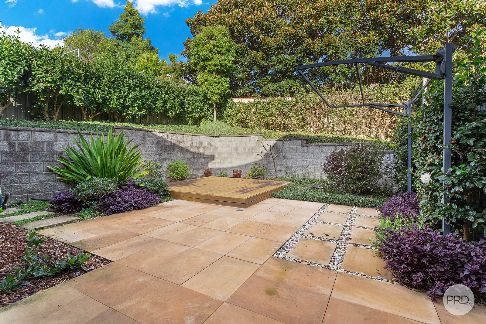 21 Seagrass Circuit CORLETTE 12