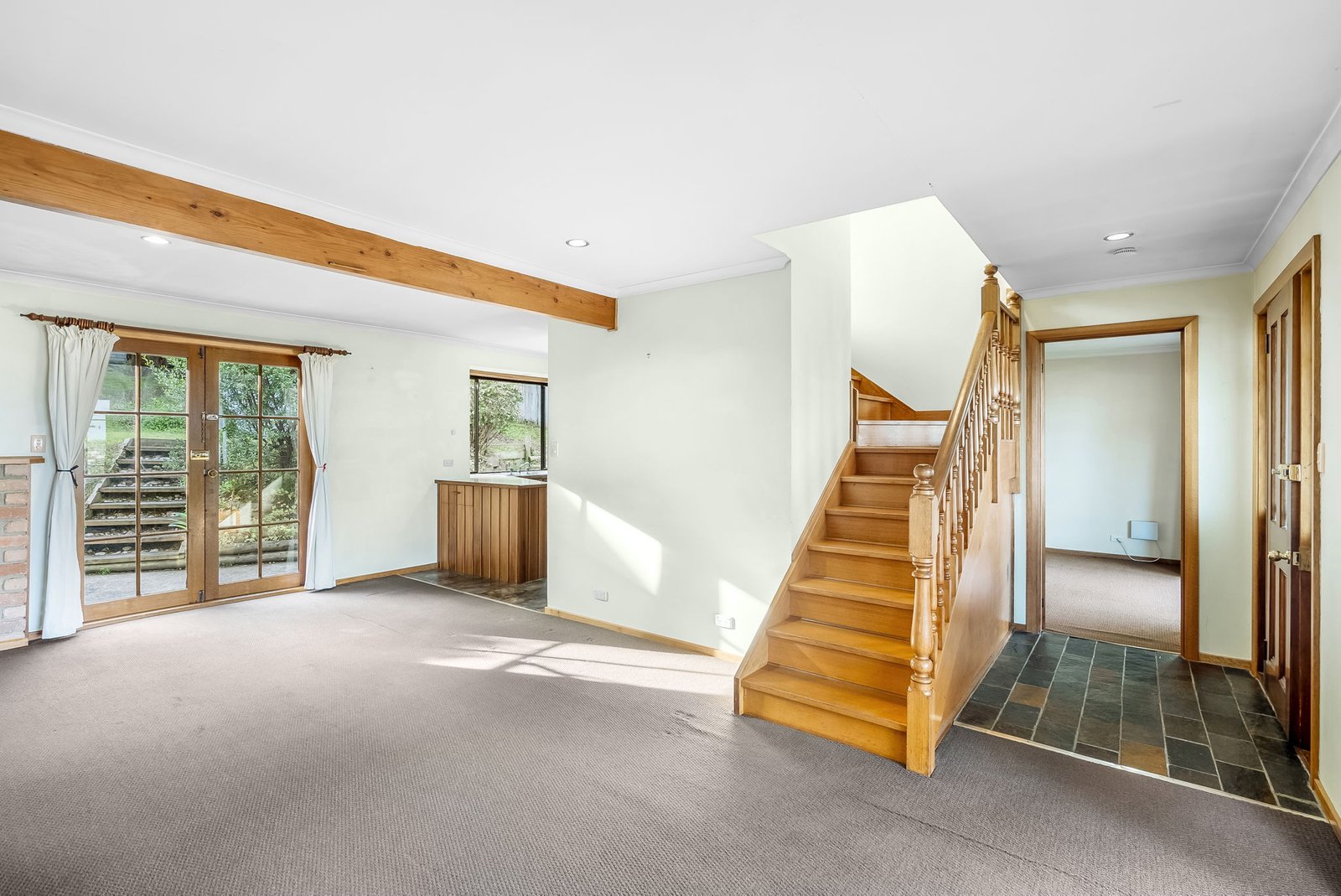 21 Sherwood Court LINDISFARNE 2