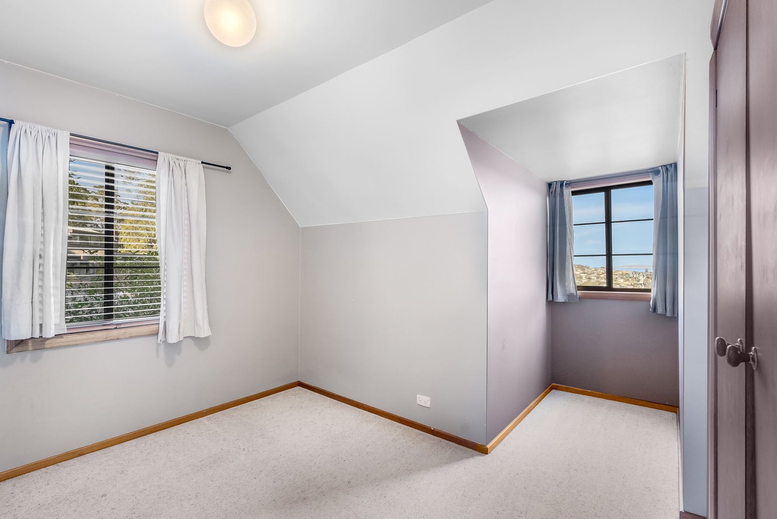 21 Sherwood Court LINDISFARNE 7