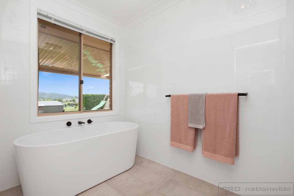 21 Silky Oak Drive ABERGLASSLYN 21