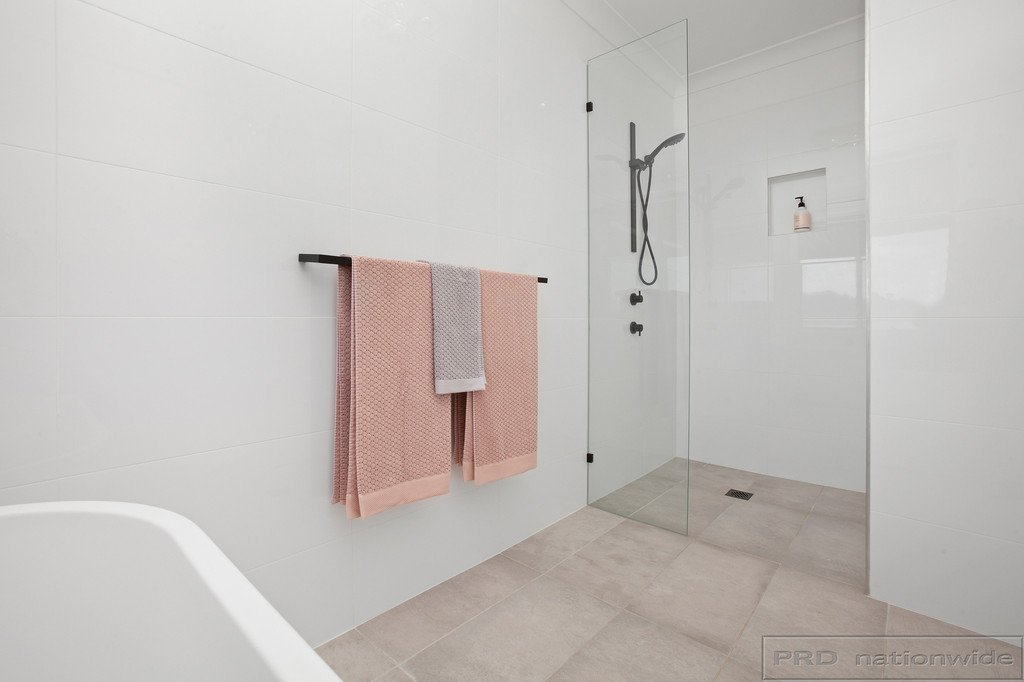 21 Silky Oak Drive ABERGLASSLYN 22