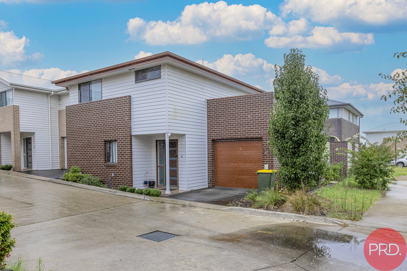 21 Skylark Avenue THORNTON 1