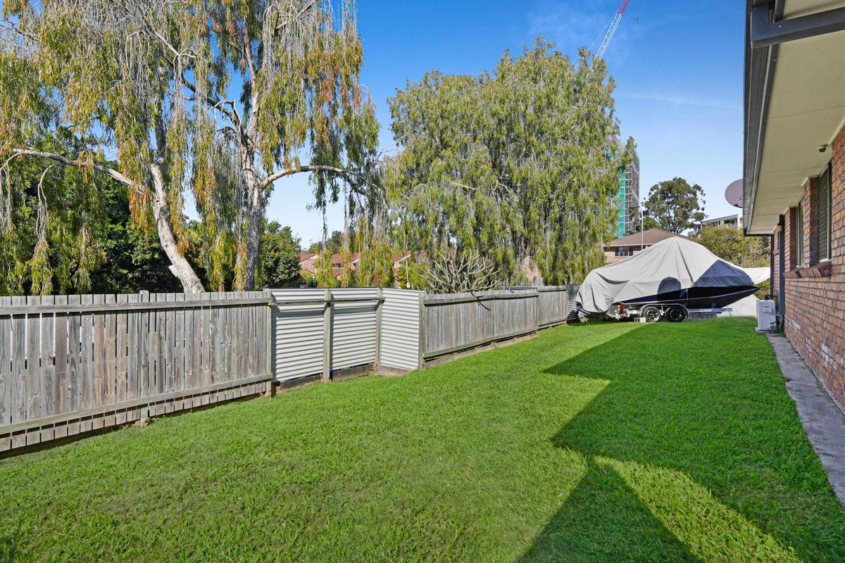 2/1 Snowgum Court Burleigh Waters 5