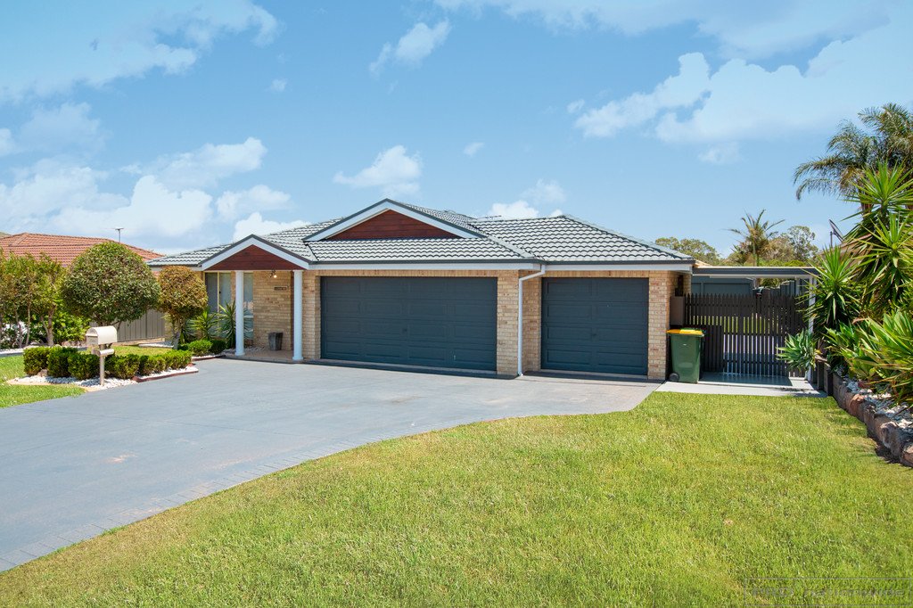 21 Somerset Drive THORNTON 2