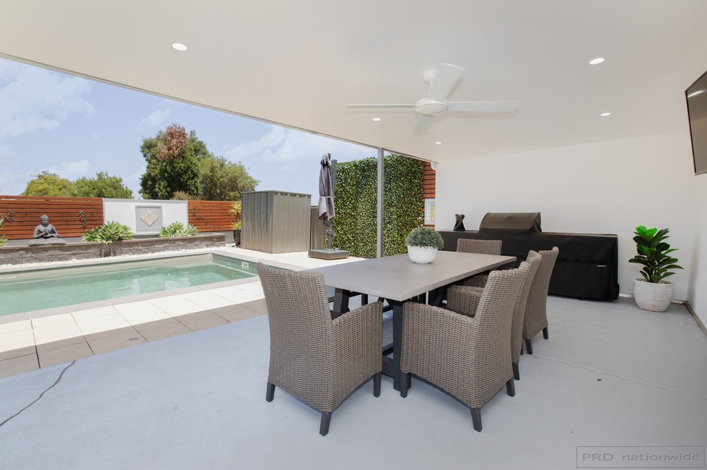 21 Somerset Drive THORNTON 23