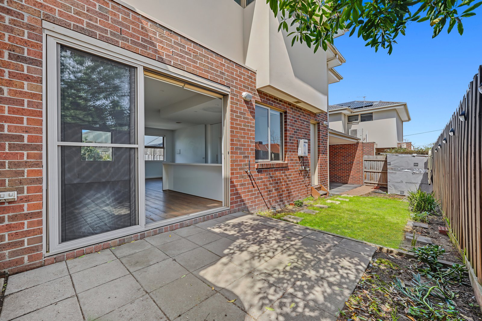 Gallery: 2/1 Spence Street