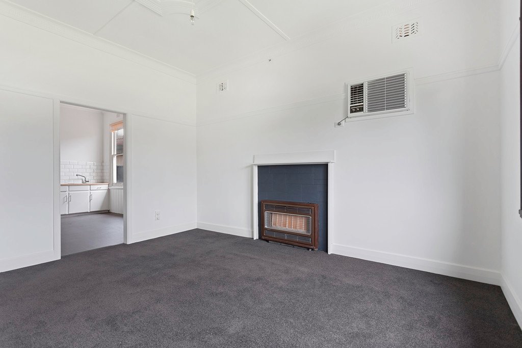 21 Station Street KANGAROO FLAT 5