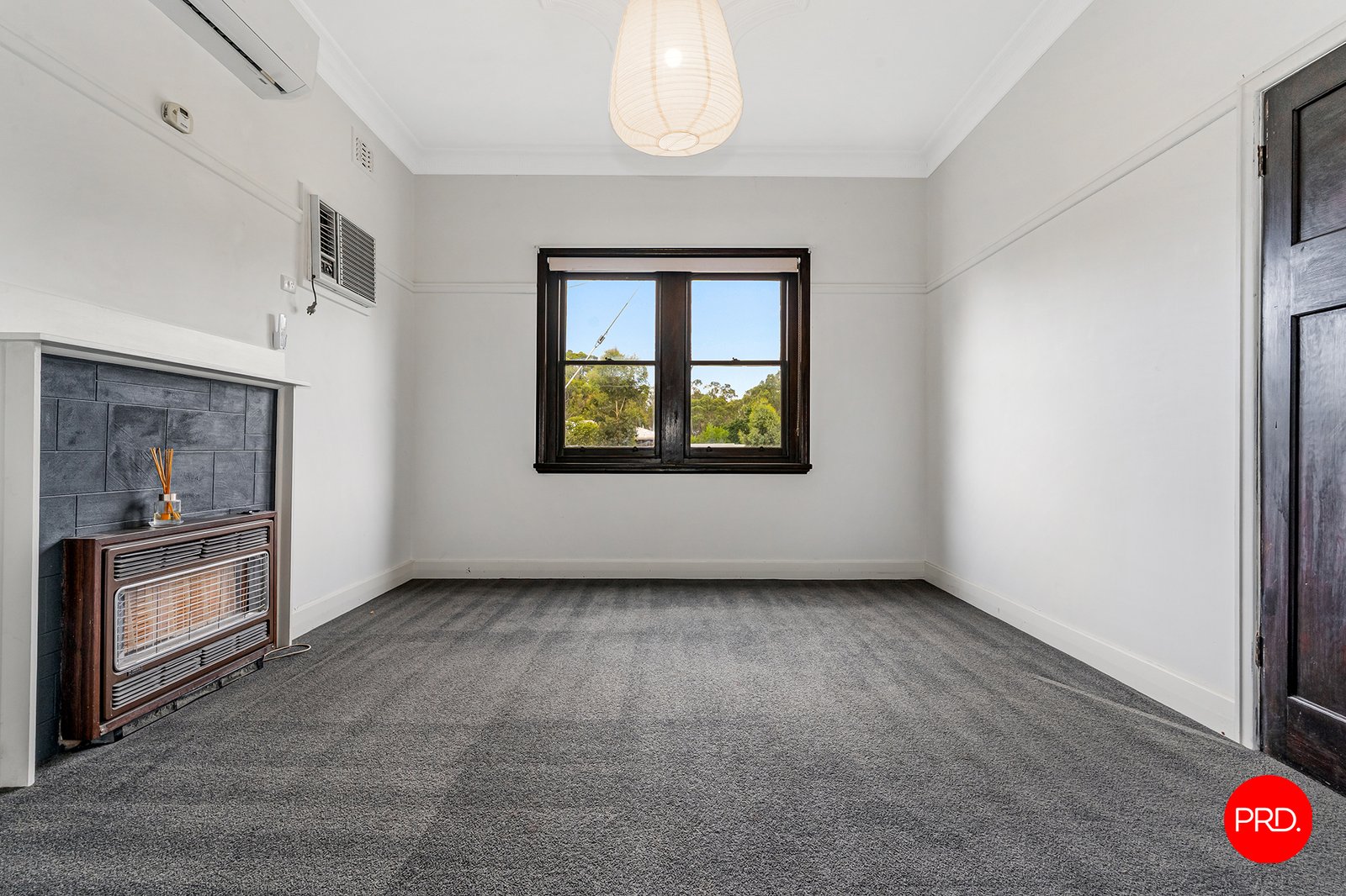 21 Station Street KANGAROO FLAT 2