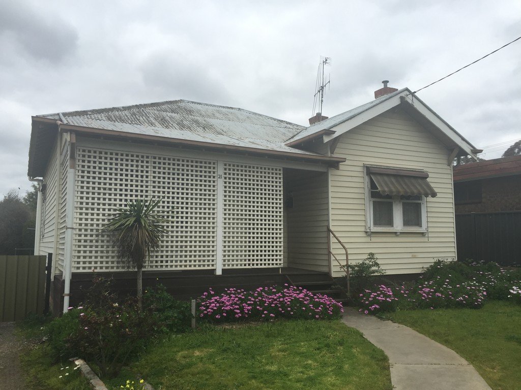 21 Station Street KANGAROO FLAT 1