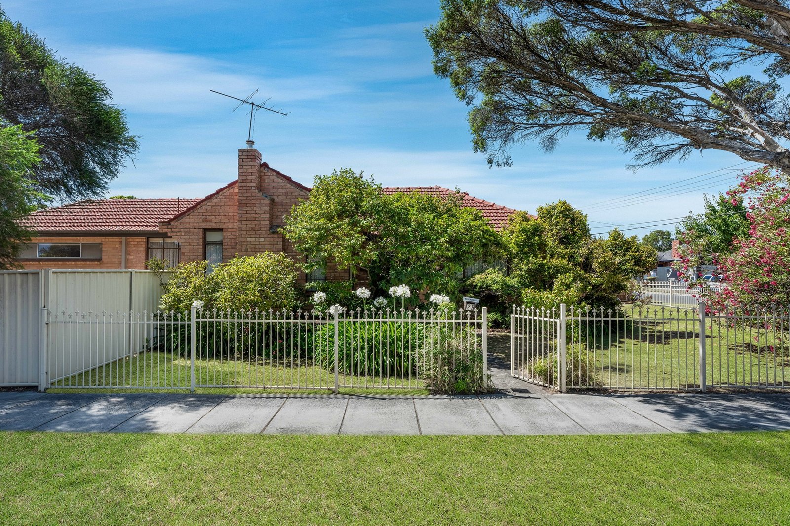 Gallery: 21 Stratford Avenue