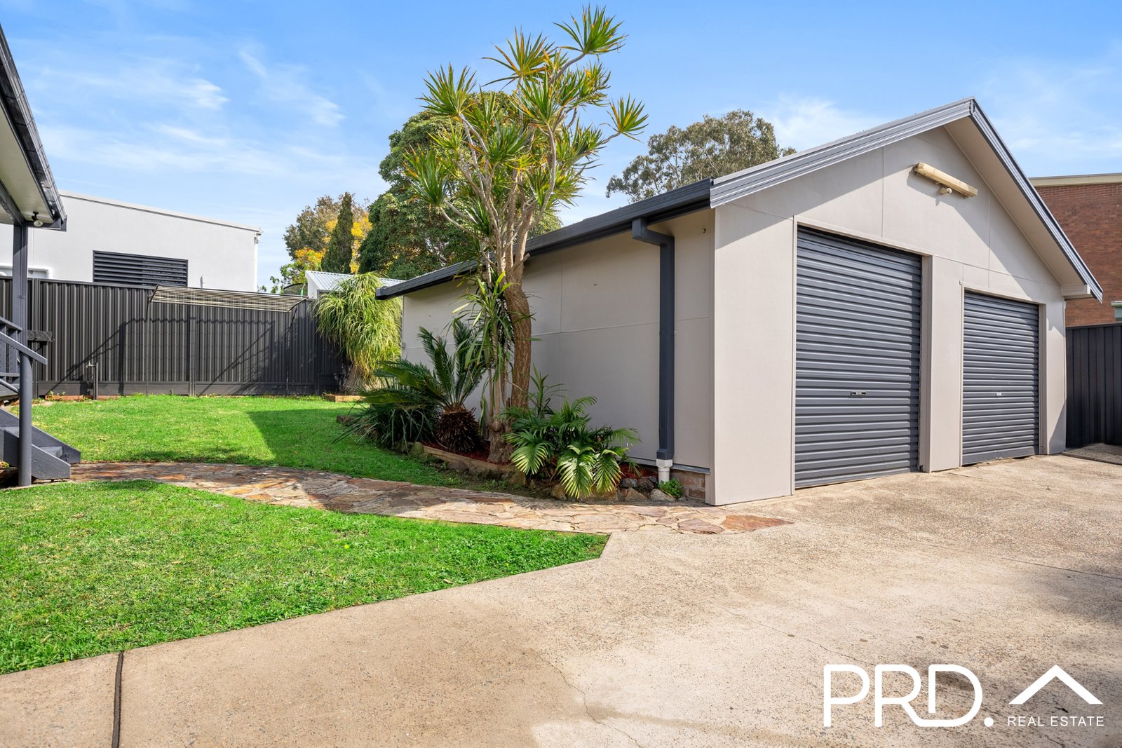 21 Stretham Avenue PICNIC POINT 7