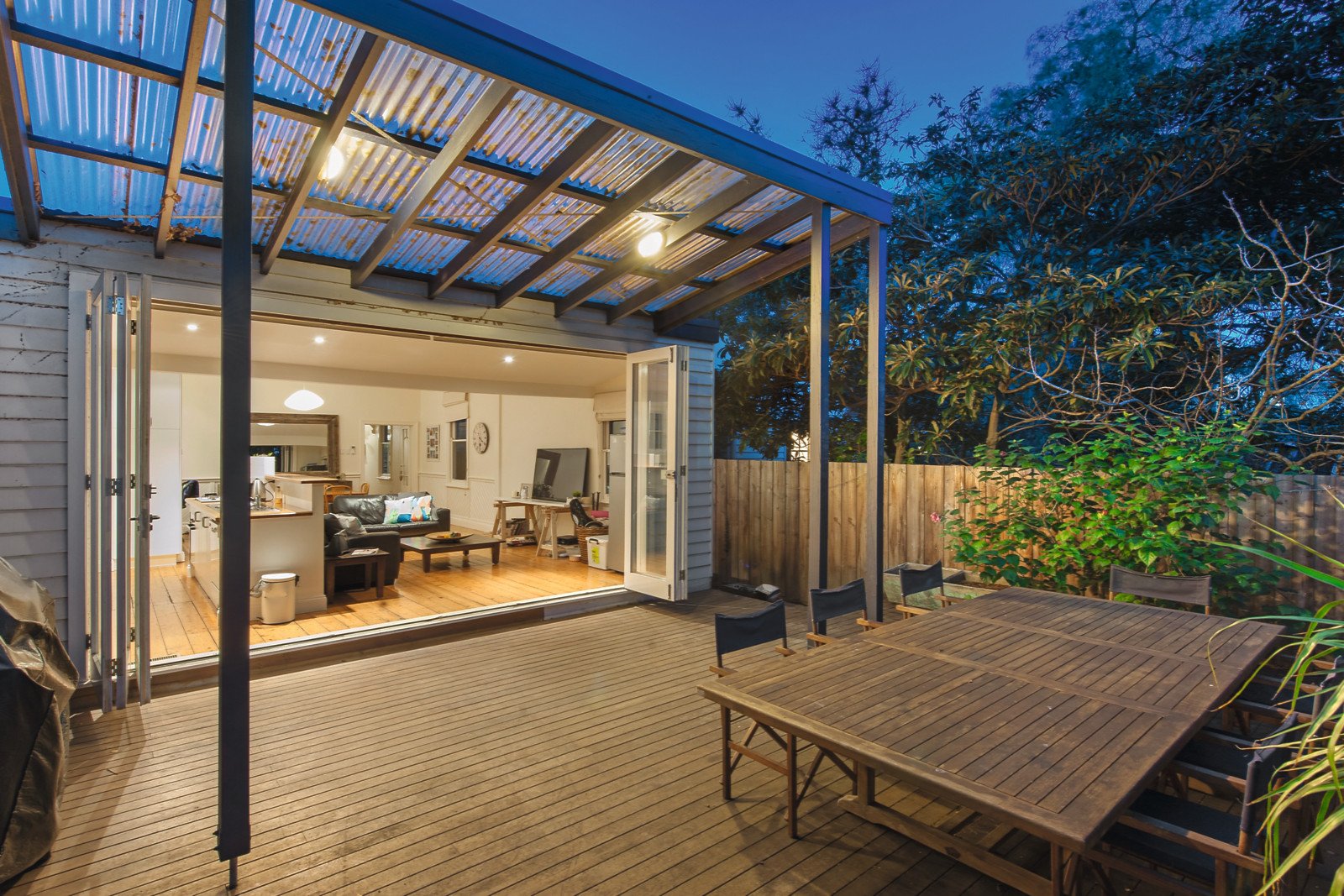 21 Stuart Street, Armadale, VIC