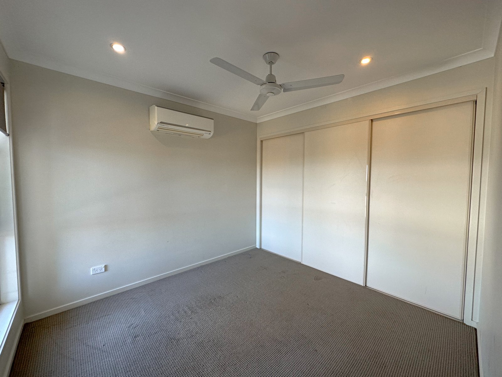 21 STURT Court GLEN EDEN 6