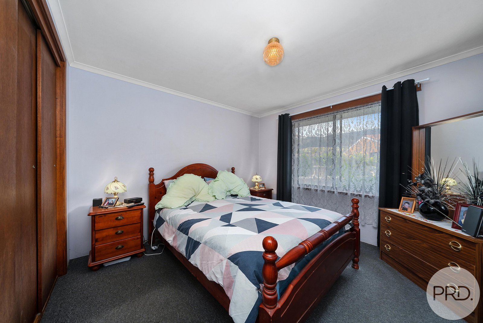 2/1 Sunlea Place GLENORCHY 10