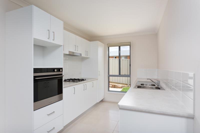 21 Sunvale Crescent ESTELLA 2