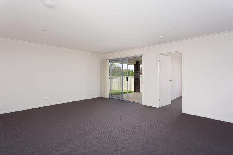 21 Sunvale Crescent ESTELLA 5