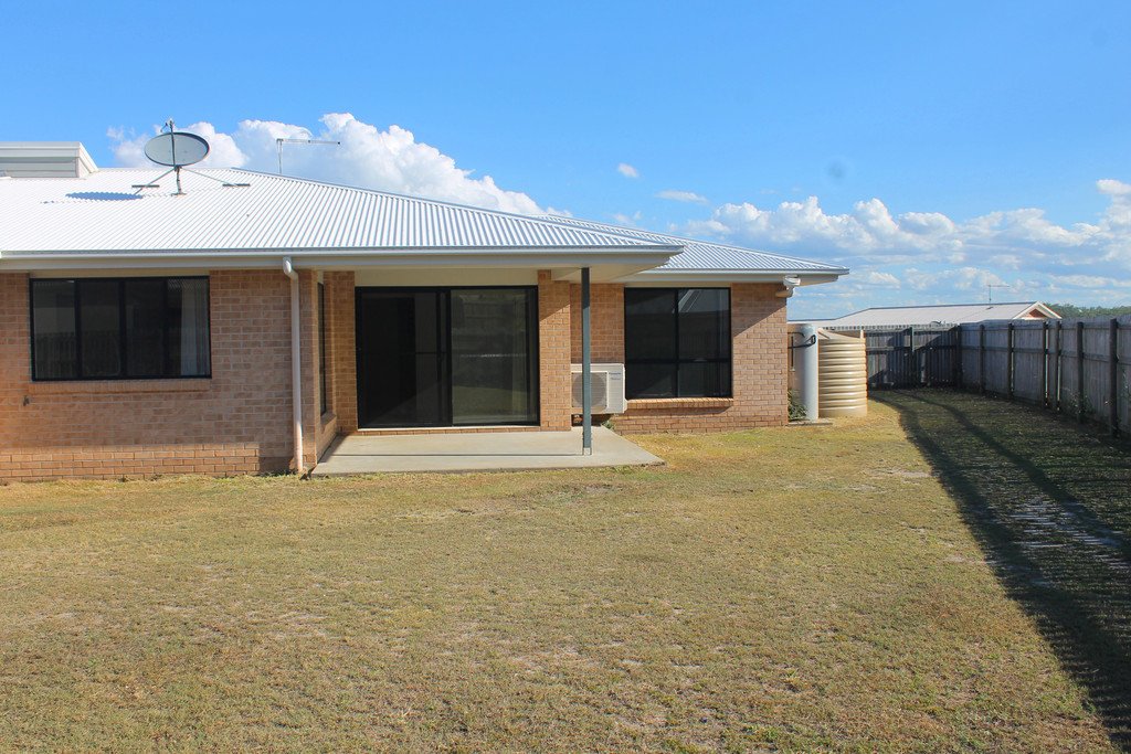 21 Surita Court BOYNE ISLAND 12