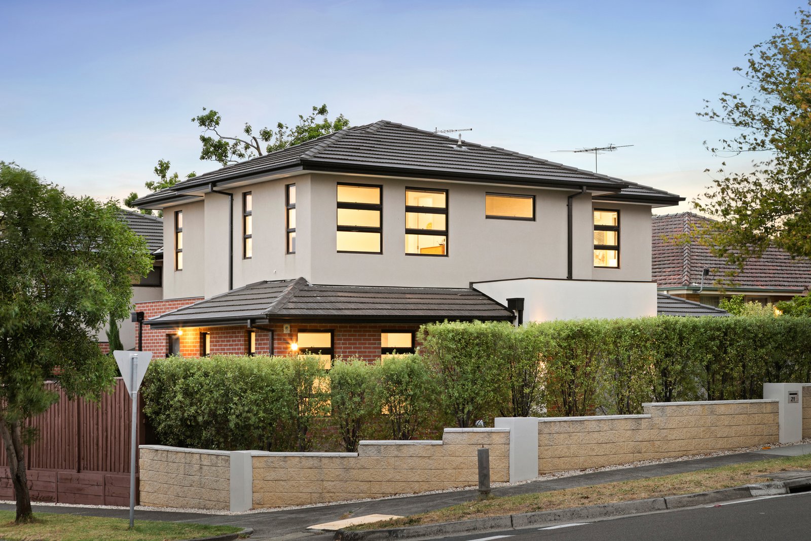 Gallery: 21 Surrey Road