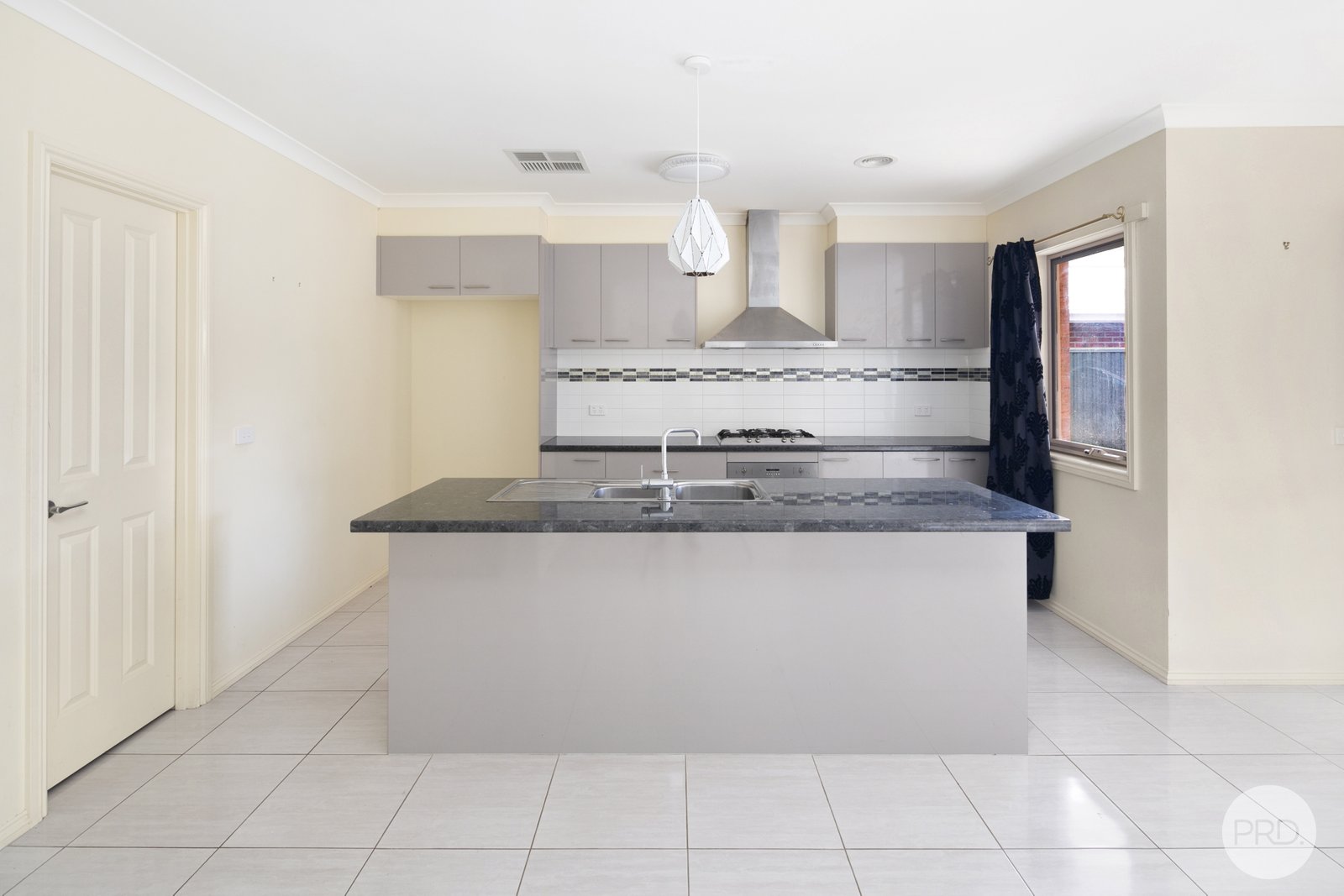 21 Sutcliffe Street LUCAS 2