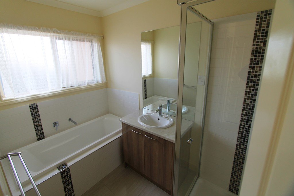 21 Sutcliffe Street Lucas 3