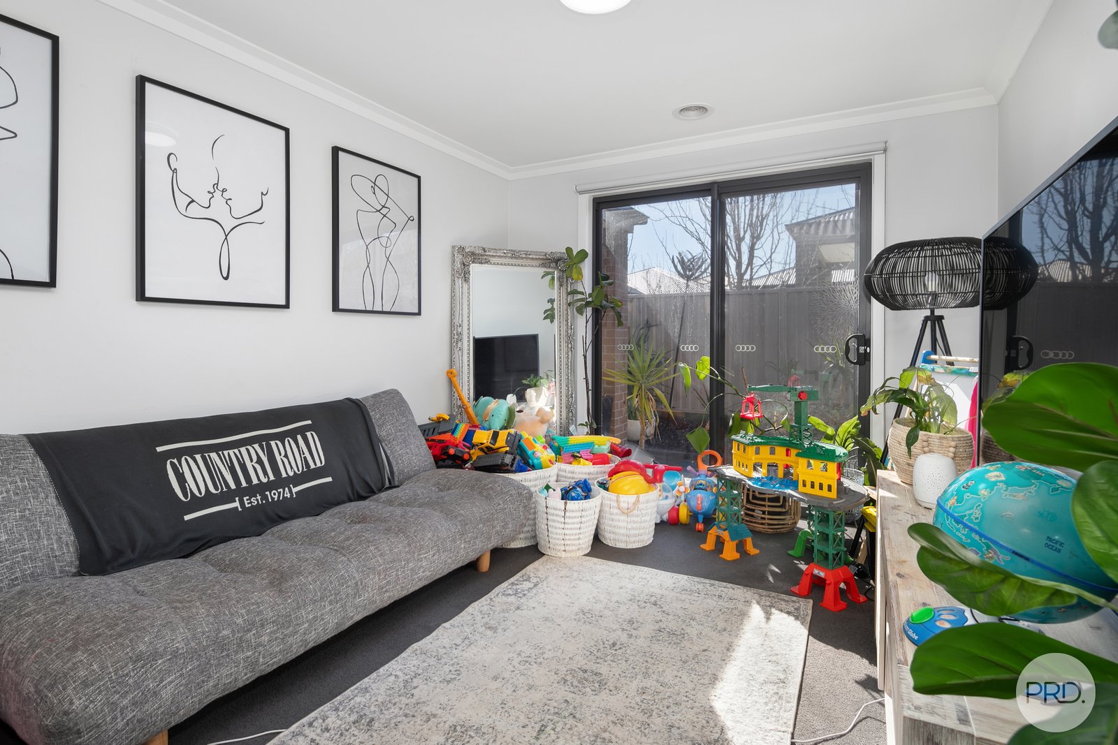 21 Swan Boulevard WINTER VALLEY 12