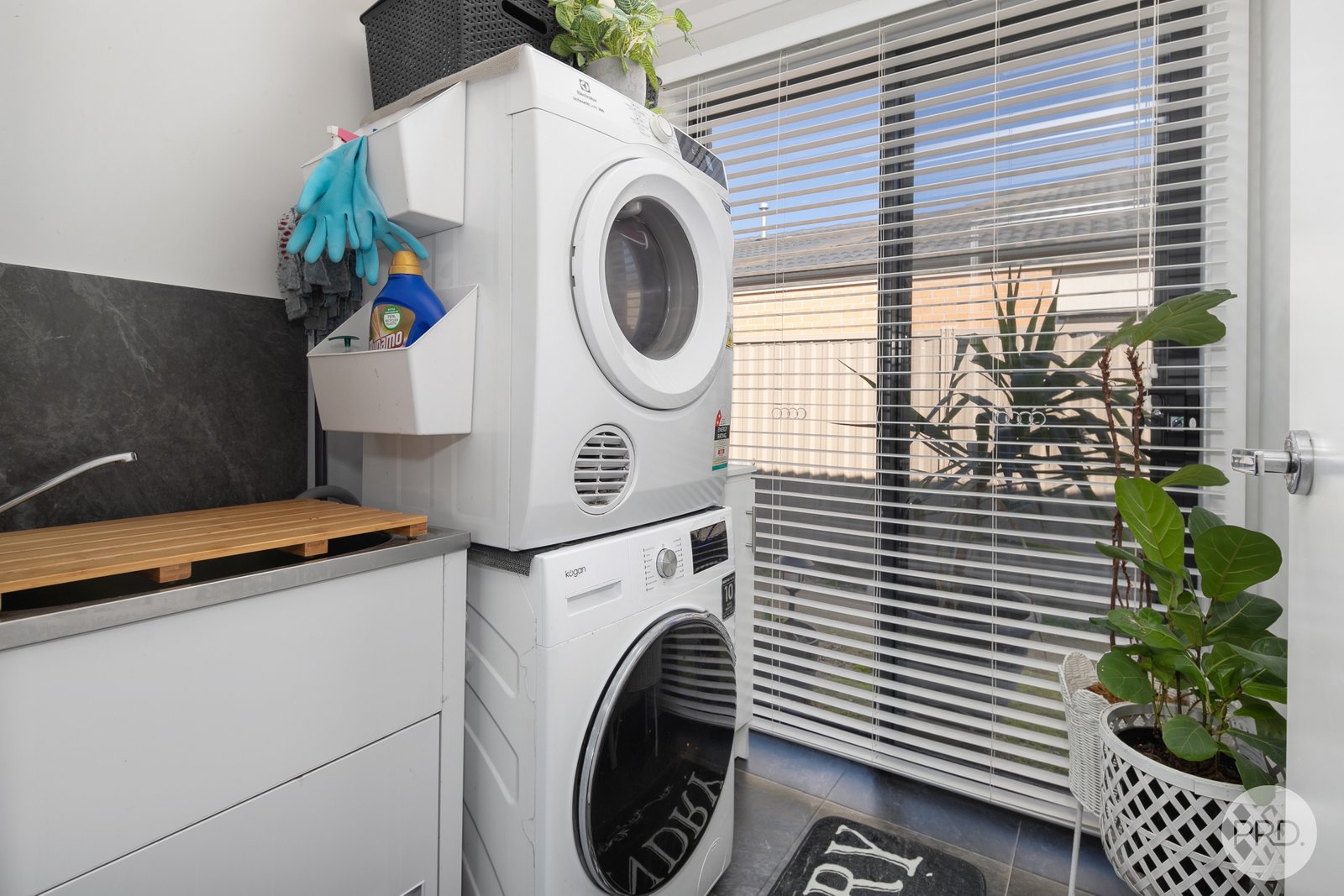 21 Swan Boulevard WINTER VALLEY 14