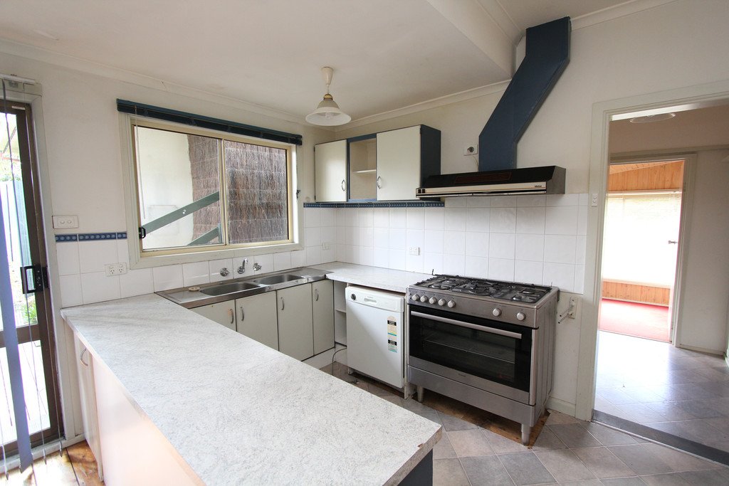 21 Sweeney Street BLACK HILL 2