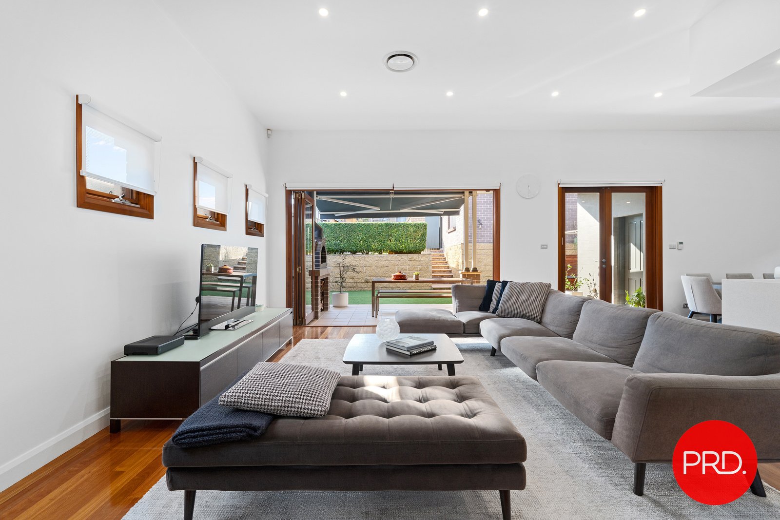 21 Tanner Avenue CARLTON 8