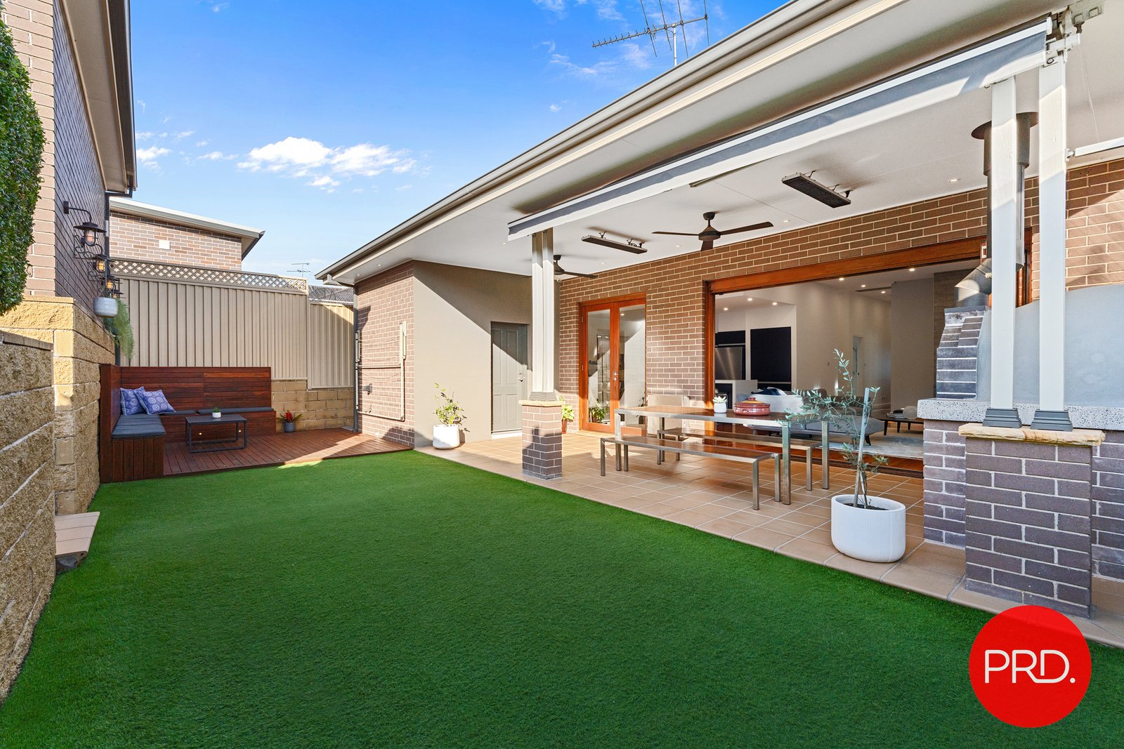 21 Tanner Avenue CARLTON 16
