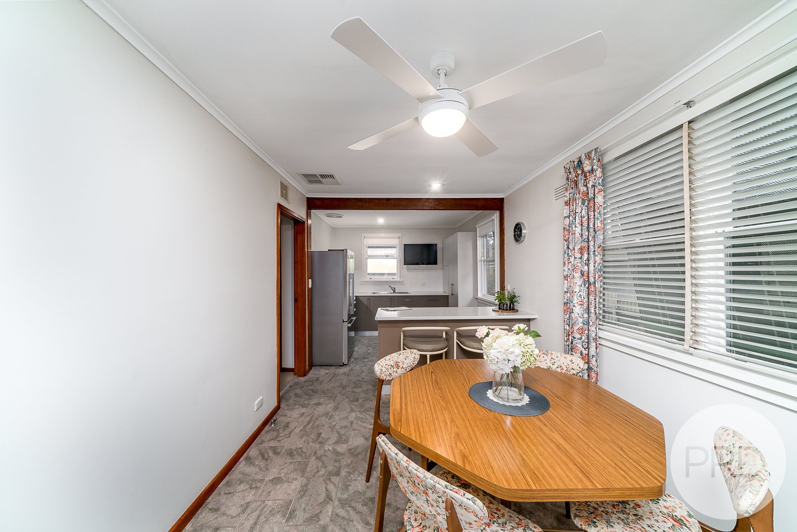 21 Tarakan Avenue WAGGA WAGGA 8