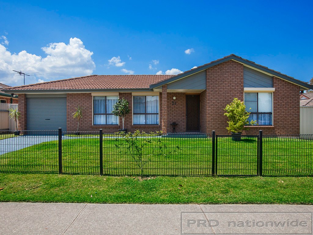 21 Taylor Avenue THORNTON 1