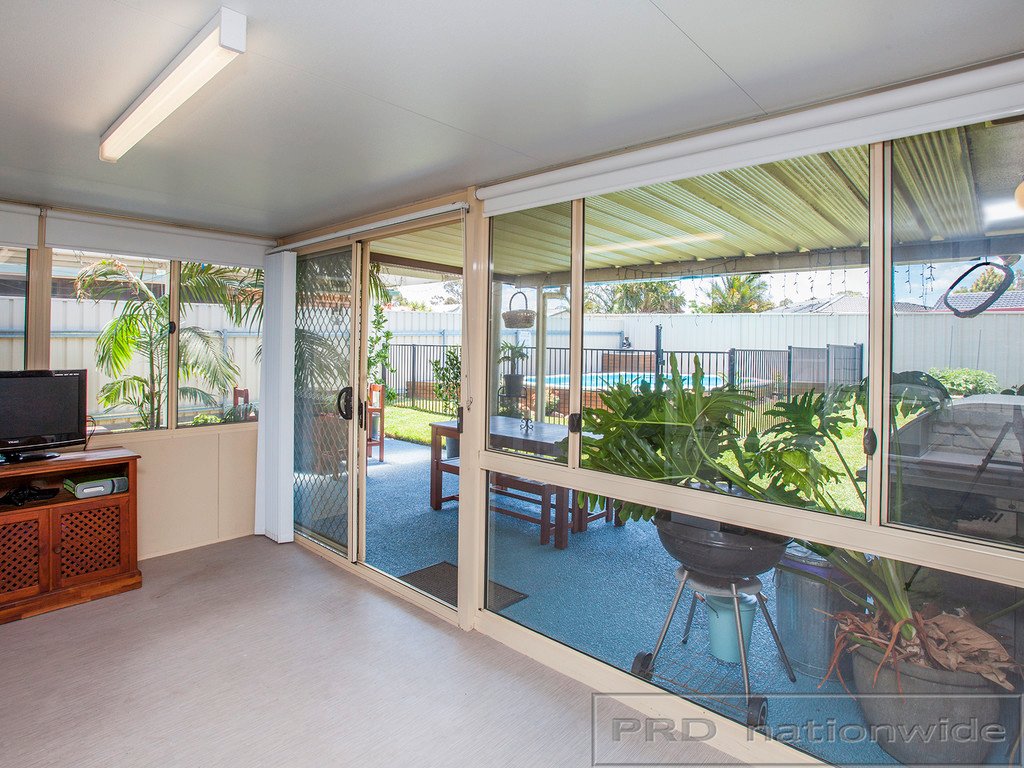 21 Taylor Avenue THORNTON 14